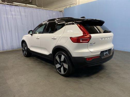 2023 Volvo XC40 Recharge Pure Electric Twin Ultimate