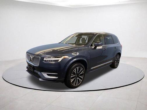 2024 Volvo XC90 Recharge Plug-In Hybrid T8 Plus Bright Theme 7-Seater