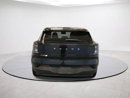 2025 Volvo EX30 Twin Motor Plus