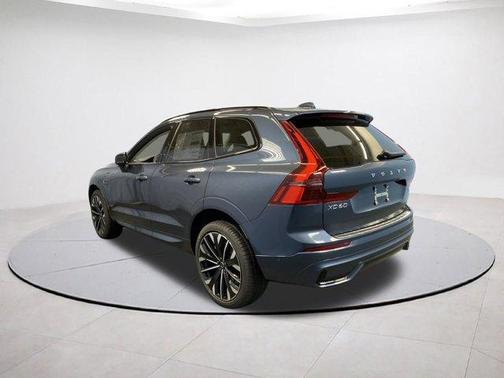 2026 Volvo XC60 Plug-In Hybrid T8 Ultra