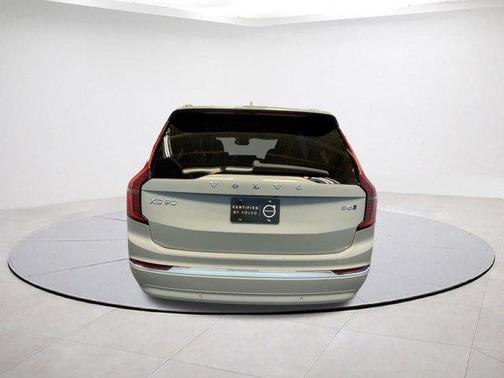 2025 Volvo XC90 B6 Plus 7-Seater