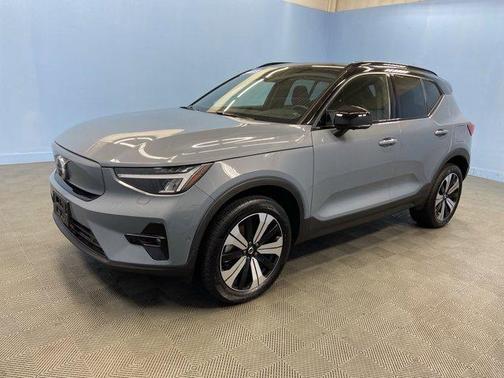 2023 Volvo XC40 Recharge Pure Electric Twin Plus