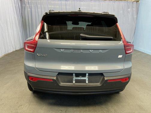 2023 Volvo XC40 Recharge Pure Electric Twin Plus