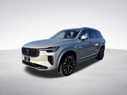 Silver 2025 Volvo XC90 B6 Plus 7-Seater