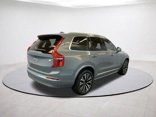 2023 Volvo XC90 Recharge Plug-In Hybrid T8 Plus Bright Theme 7-Seater