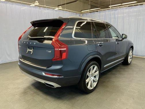 2019 Volvo XC90 T6 Inscription