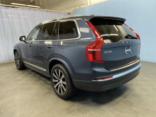 2024 Volvo XC90 B5 Core Bright Theme