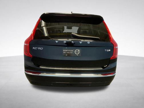 Onyx Black 2025 Volvo XC90 Plug-In Hybrid T8 Plus 7-Seater