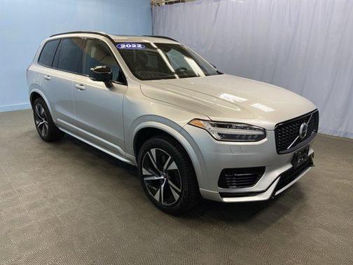 2022 Volvo XC90 Recharge Plug-In Hybrid T8 R-Design 7 Passenger
