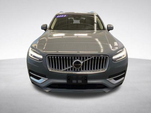 Thunder Gray Metallic 2023 Volvo XC90 B6 Ultimate 7-Seater