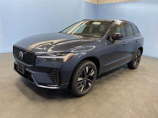 2026 Volvo XC60 B5 Core