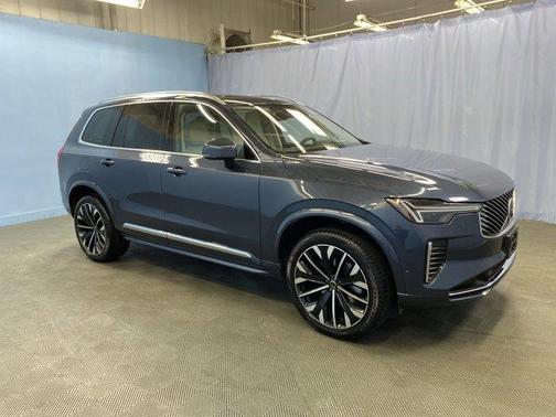 2026 Volvo XC90 B6 Ultra 7-Seater