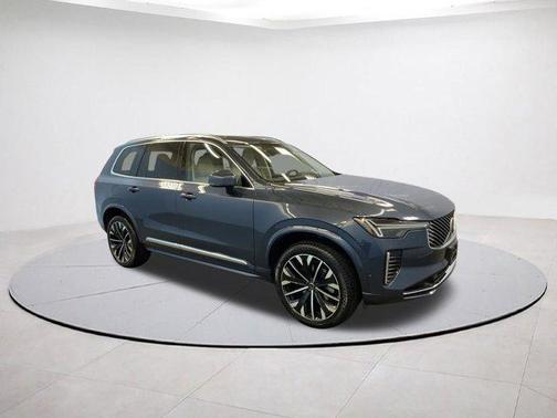 2026 Volvo XC90 B6 Ultra 7-Seater