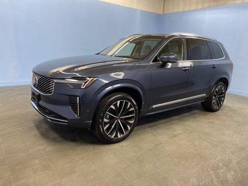 2026 Volvo XC90 B6 Ultra 7-Seater