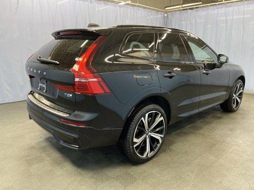 2025 Volvo XC60 Plug-In Hybrid T8 Ultra