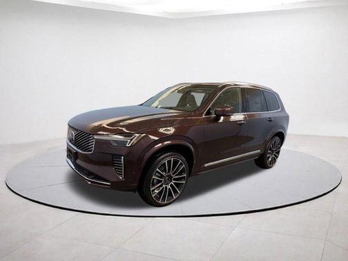 2026 Volvo XC90 B5 Plus 7-Seater
