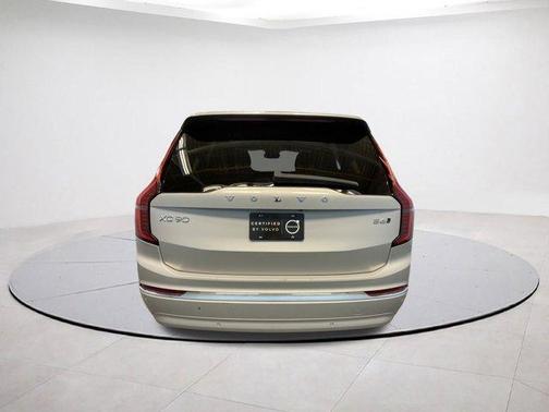 2025 Volvo XC90 B6 Plus 7-Seater