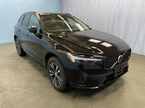 2025 Volvo XC60 B5 Core