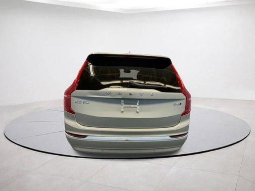 2024 Volvo XC90 B6 Plus Bright Theme 7-Seater