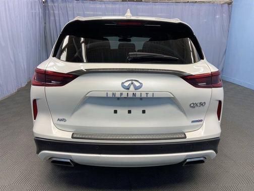 2020 INFINITI QX50 ESSENTIAL