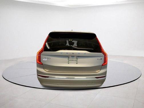 2024 Volvo XC90 B6 Plus Bright Theme 7-Seater