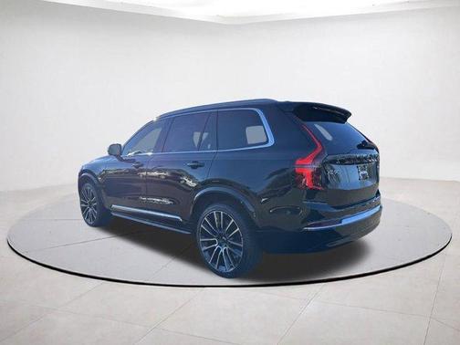 2026 Volvo XC90 B6 Plus 6-Seater
