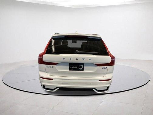 2025 Volvo XC60 B5 Plus