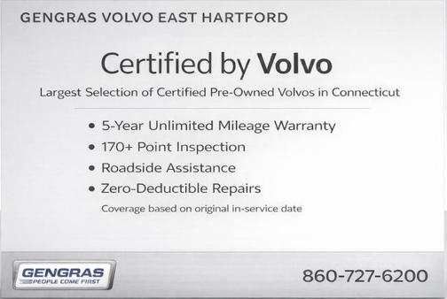 Crystal White 2025 Volvo XC40 B5 Plus Dark Theme
