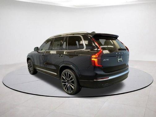 2026 Volvo XC90 B5 Plus 7-Seater