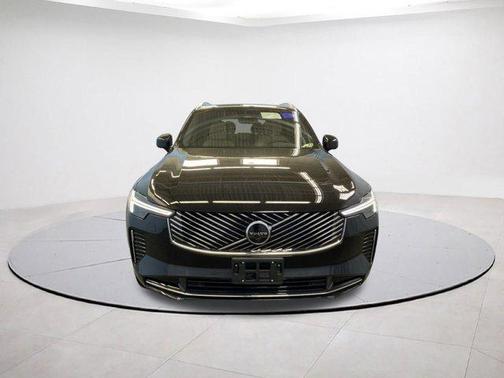 2026 Volvo XC90 B5 Plus 7-Seater