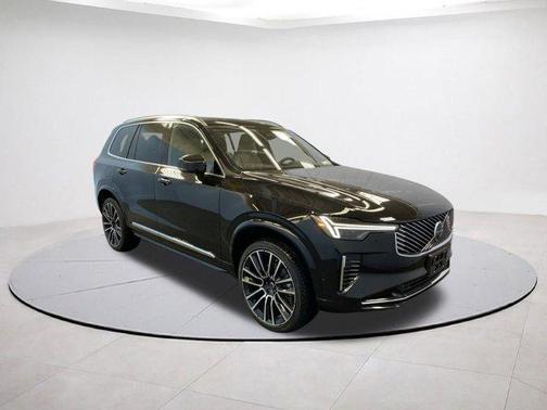 2026 Volvo XC90 B5 Plus 7-Seater