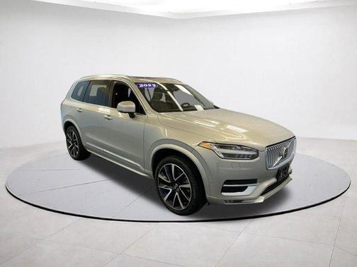 2023 Volvo XC90 B6 Plus 6-Seater