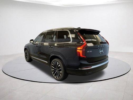 2026 Volvo XC90 B6 Ultra 7-Seater
