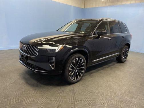 2026 Volvo XC90 B6 Ultra 7-Seater
