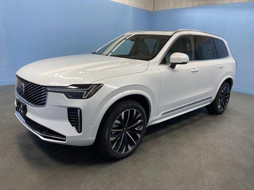 2026 Volvo XC90 PLUS