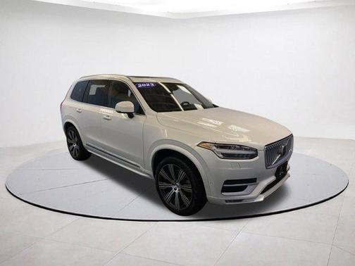 2023 Volvo XC90 B6 Ultimate 6-Seater