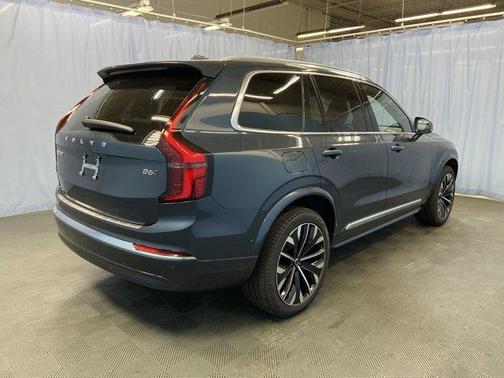 2026 Volvo XC90 B6 Plus 7-Seater