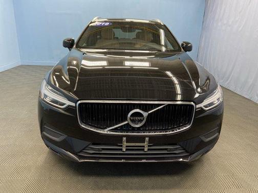 2019 Volvo XC60 T5 Momentum