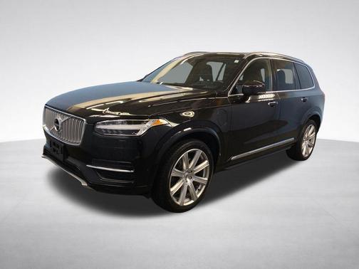 Onyx Black Metallic 2018 Volvo XC90 Hybrid T8 Inscription