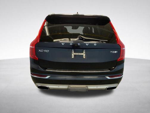 Onyx Black Metallic 2018 Volvo XC90 Hybrid T8 Inscription