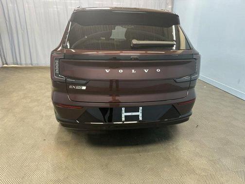 2025 Volvo EX90 Twin Motor Performance Ultra 6-Seater