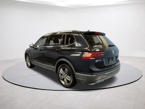 2018 Volkswagen Tiguan 2.0T SEL Premium