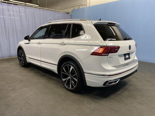 2022 Volkswagen Tiguan 2.0T SEL R-Line