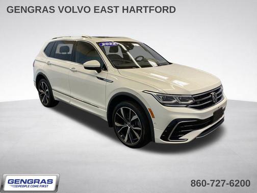 Oryx White Pearl Effect 2022 Volkswagen Tiguan 2.0T SEL R-Line