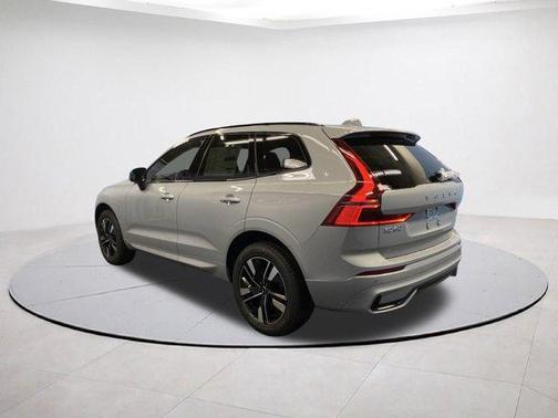2026 Volvo XC60 B5 Core