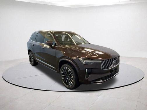 2026 Volvo XC90 B6 Ultra 7-Seater