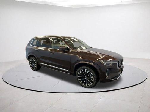 2026 Volvo XC90 B6 Ultra 7-Seater