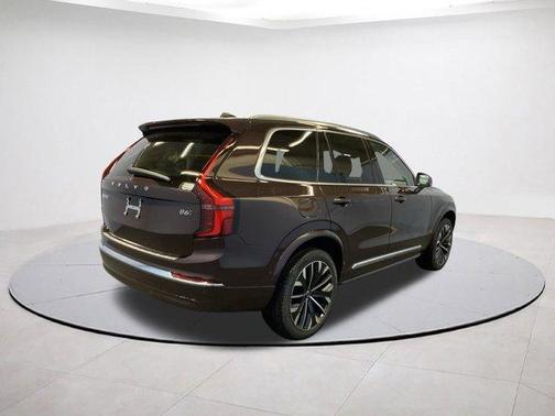 2026 Volvo XC90 B6 Ultra 7-Seater