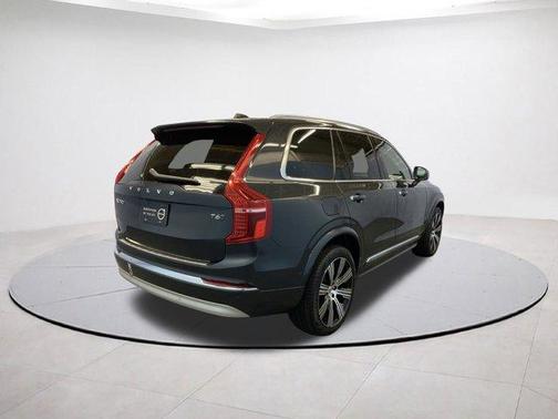 2022 Volvo XC90 T6 Inscription 6 Passenger
