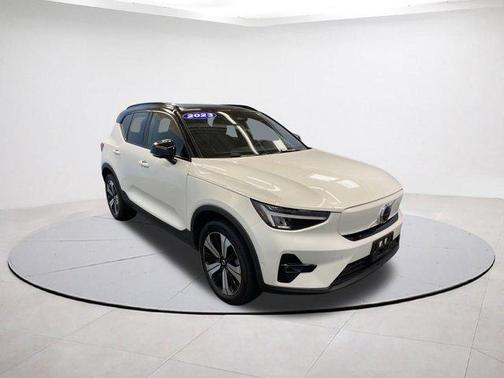 2023 Volvo XC40 Recharge Pure Electric Twin Plus